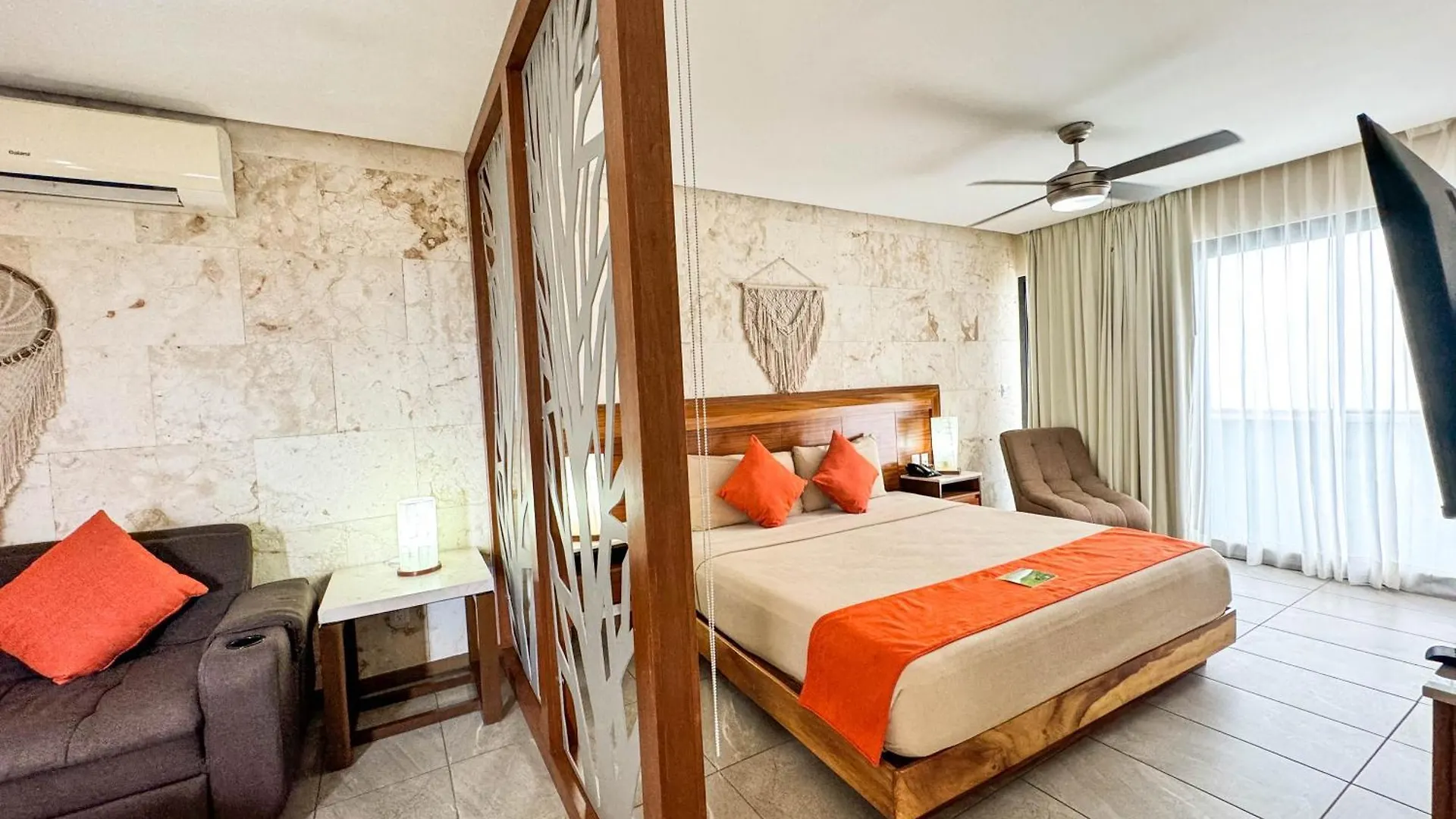 Ξενοδοχείο Grand Fifty Suites Πλάγια Ντελ Κάρμεν