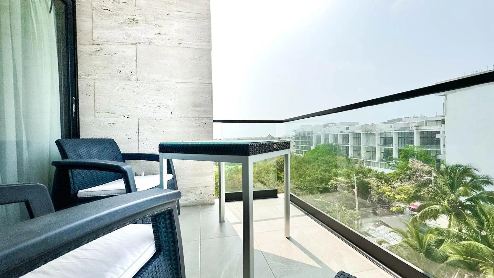 Ξενοδοχείο Grand Fifty Suites Πλάγια Ντελ Κάρμεν