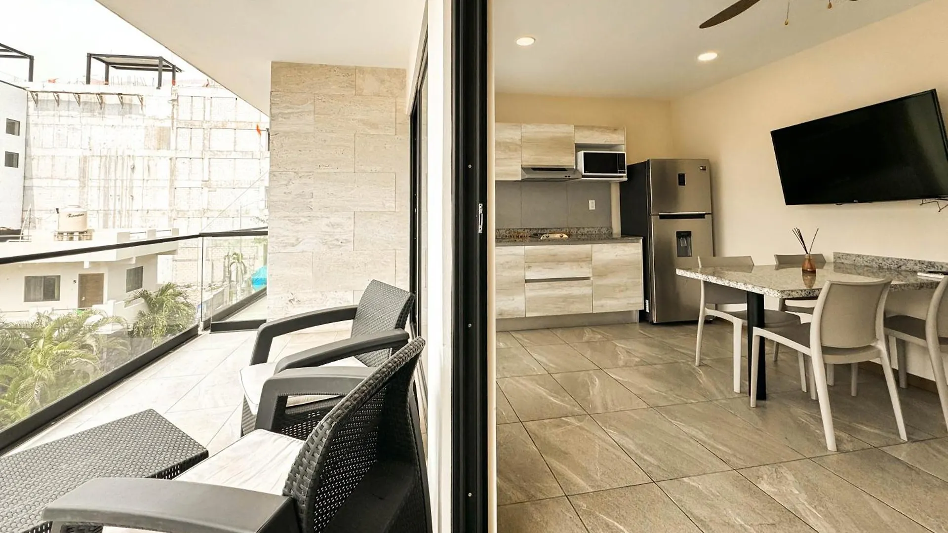 Grand Fifty Suites Πλάγια Ντελ Κάρμεν 4*,  Μεξικό