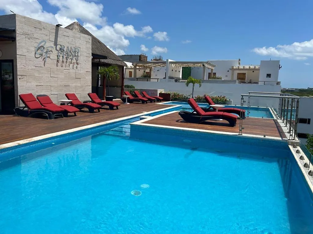 Grand Fifty Suites Playa del Carmen Hotel