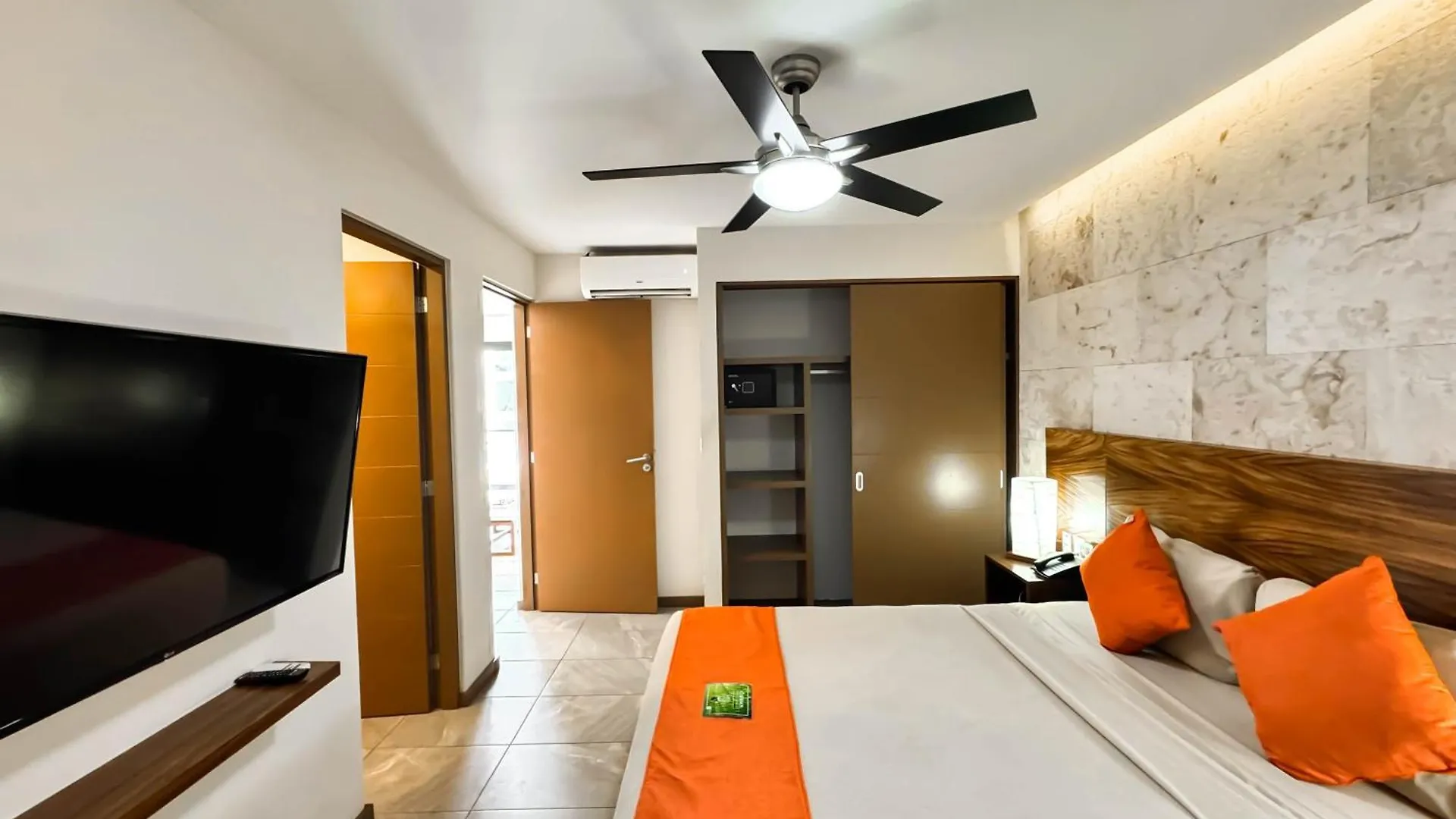 **** Hotel Grand Fifty Suites Playa del Carmen Mexiko